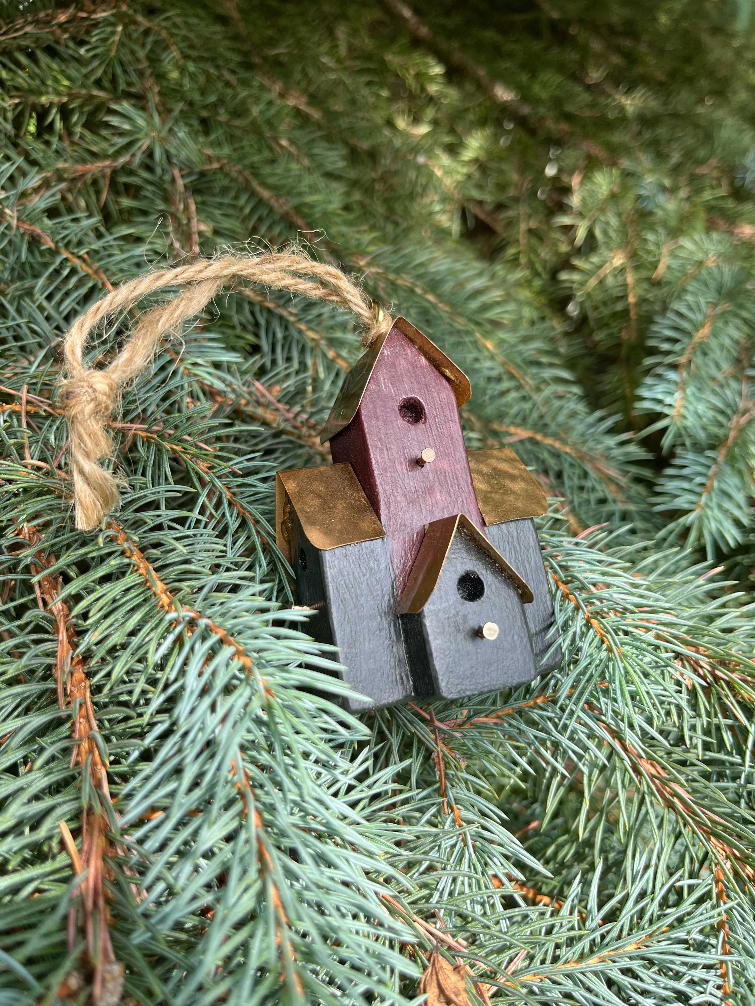 deanweatherston-birdhouse-ornament-04.jpg