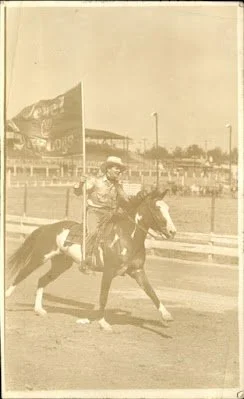 Western Swing on Horseback:  Marketing, Music &amp; the Swift Jewel Cowboys