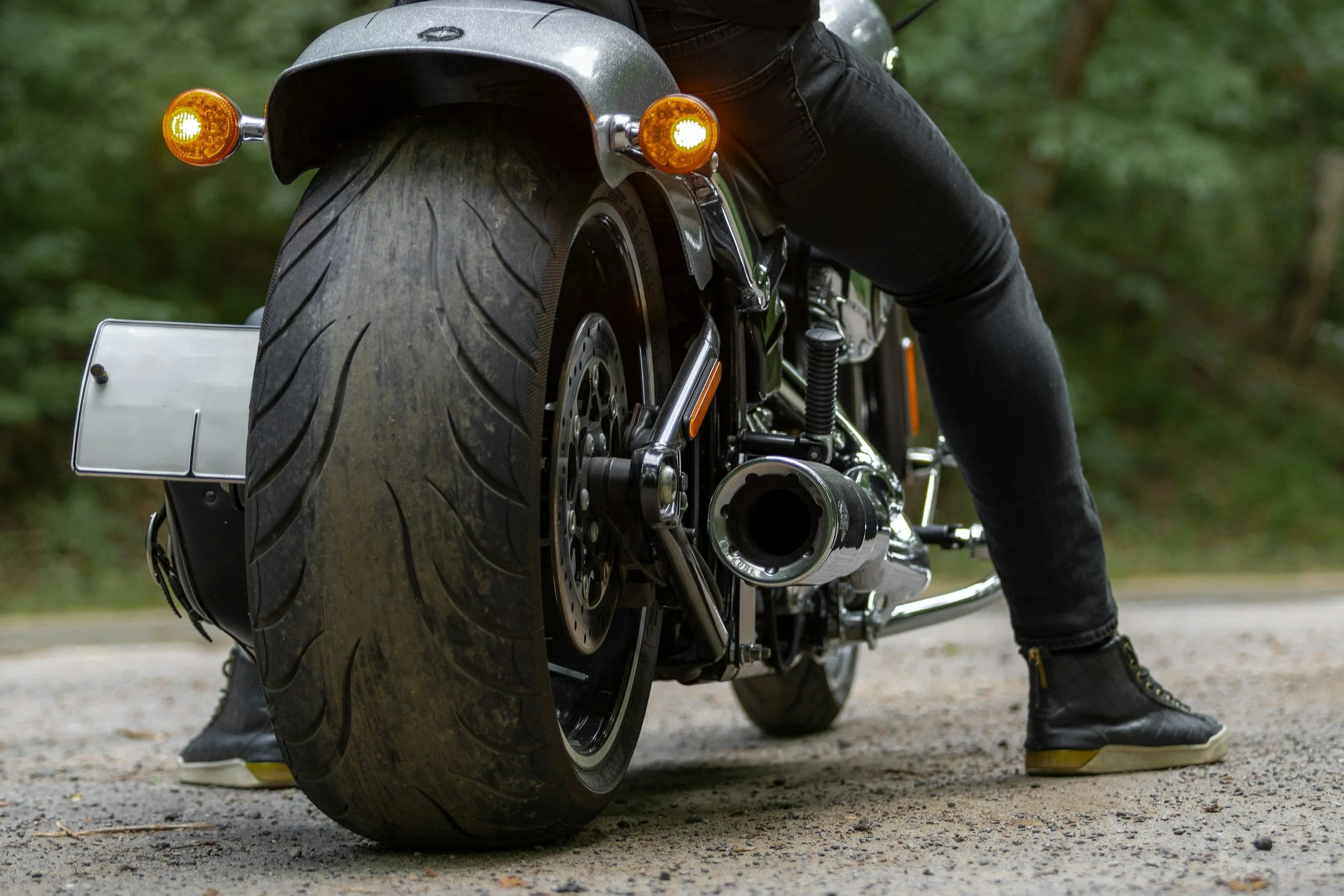 Motorcycle Braking Technique: What You're Missing and How to Fix It - The guide nobody gave you when you started riding.