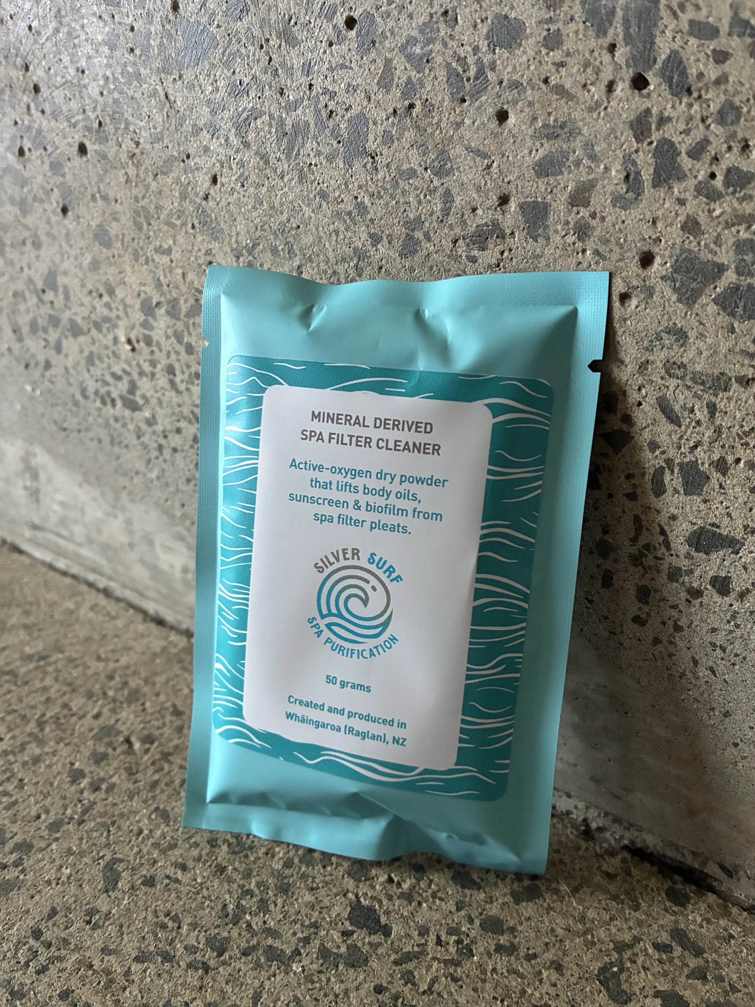 Mineral Derived Spa Filter cleaner