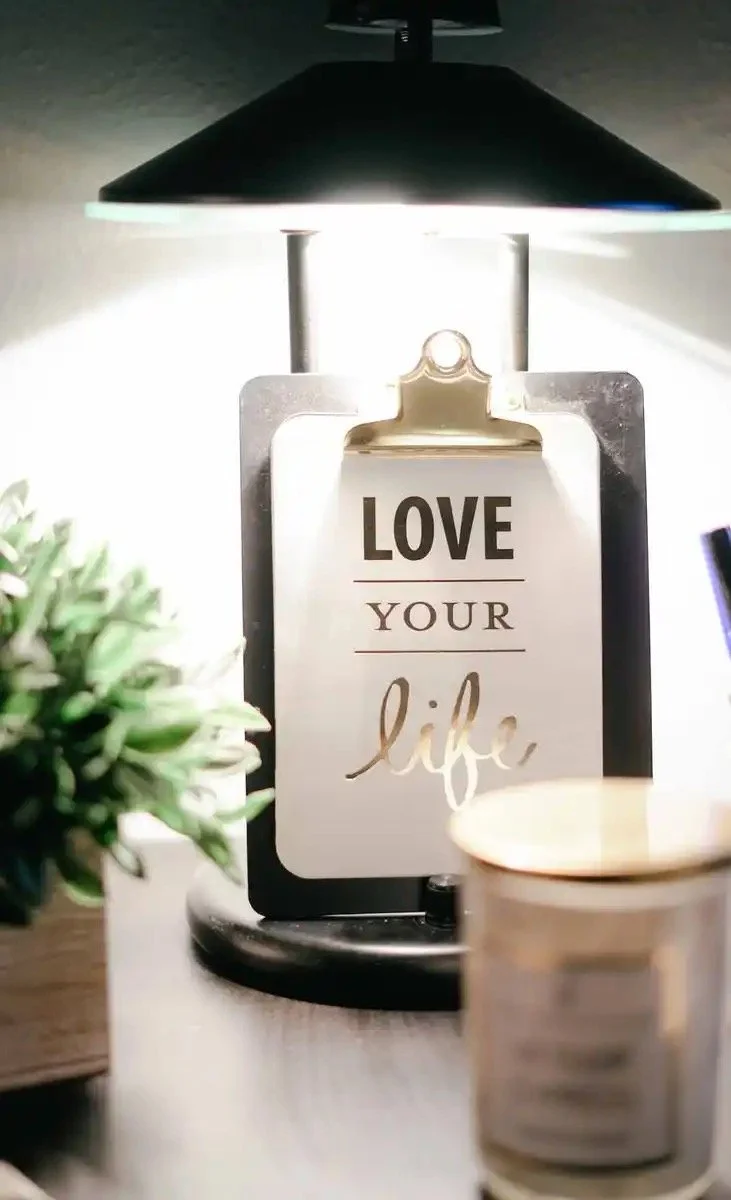 a·new / əˈn(y)o͞o /