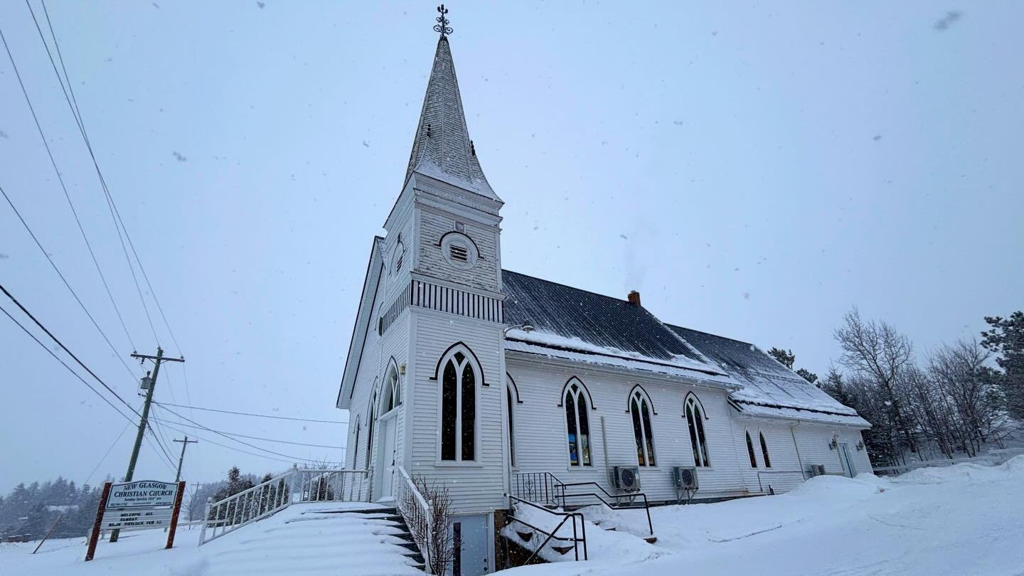 Warm welcome on a snowy Sunday!