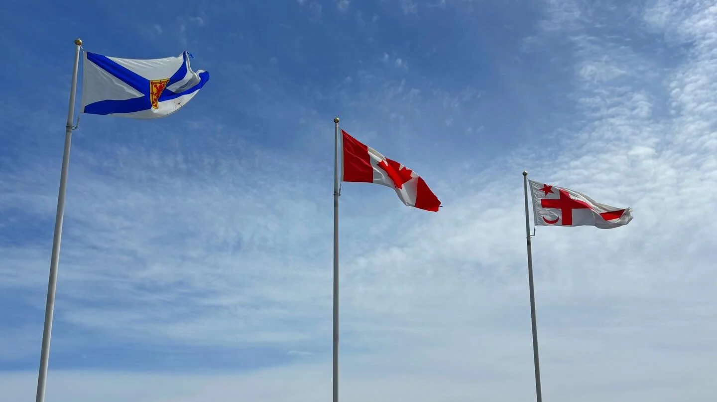 Part of reconciliation with the First Nations whose lands countries like Canada and the US were established is recognizing these nations are not gone, but overlap with the settler states. In the Maritimes of Canada, the Miꞌkmaq flag is more commonly 