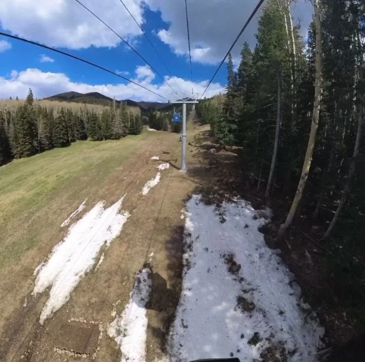If there is snow, a ski area, and a gondola, chances are good that we will be there. Even in Arizona. ❄️ ☀️

Fun fact: We've also been to Montana Snowbowl (also not in the winter).