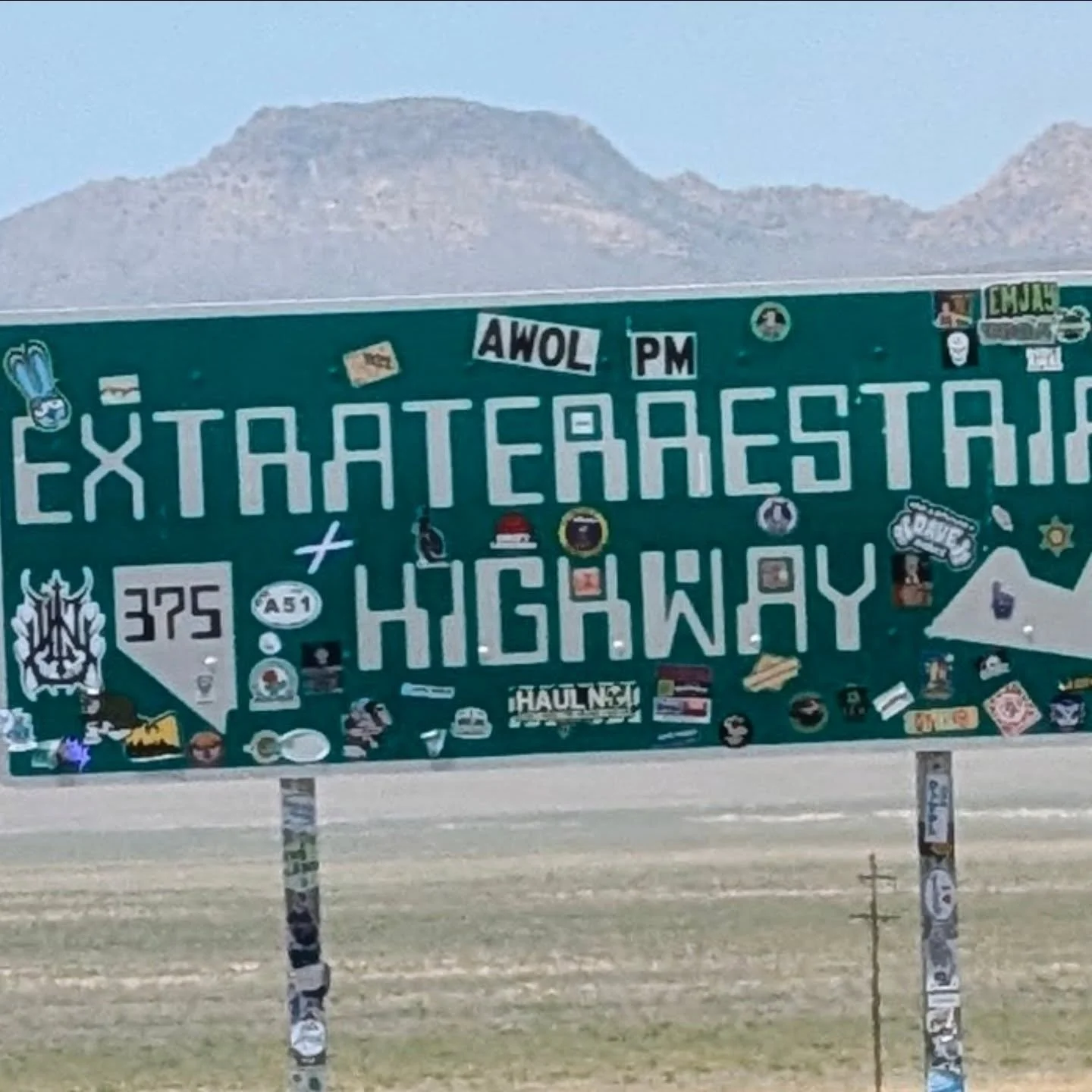 Nevada is...
extra interesting. 🛸🤡🦎✨

✅ Extraterrestrial Highway 👽
✅ Area 51 👾 
✅ Clown Motel 🤡
✅ Reno ✨
✅ Mount Rose Ski Area 🏔️
✅ Lizards 🦎
✅ Lake Tahoe 💙