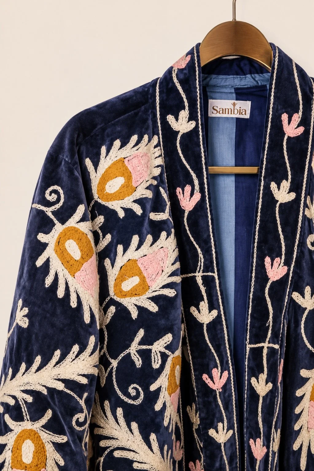 Kimono Joan Blue 3.jpg