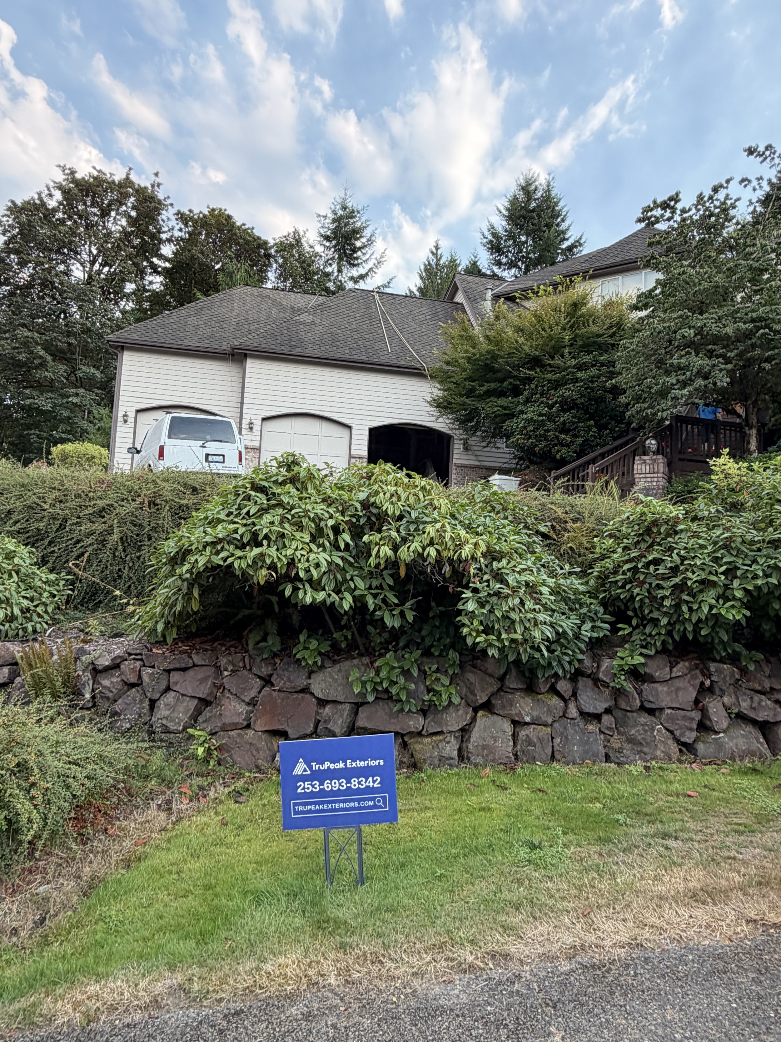 Roof Moss Removal- Renton