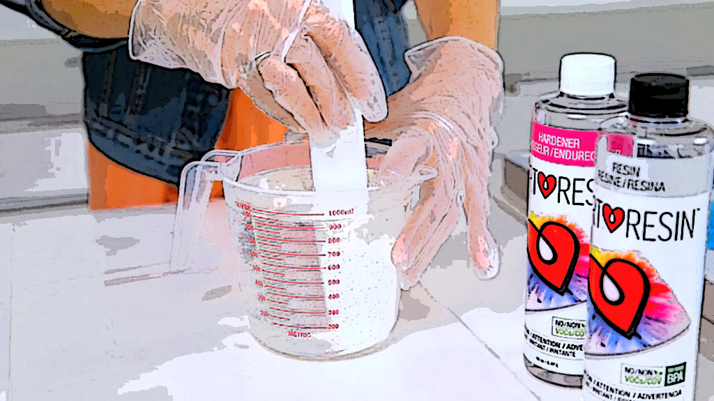 Pouring resin for our trays