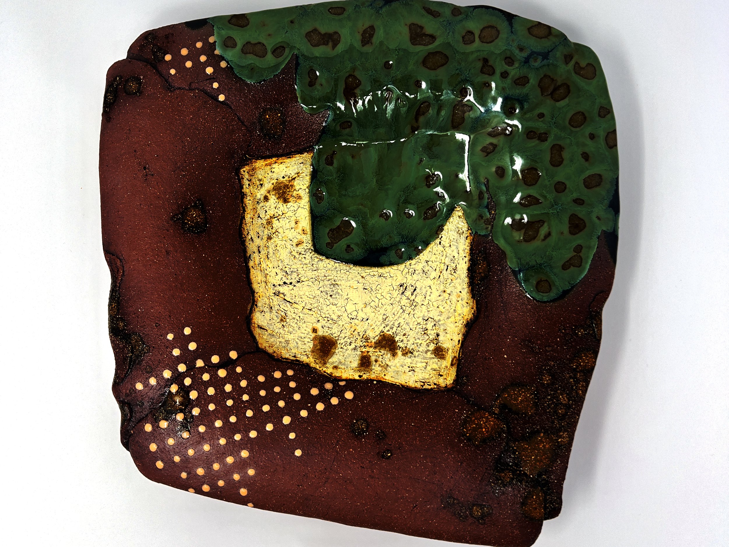 Rimmed Plate