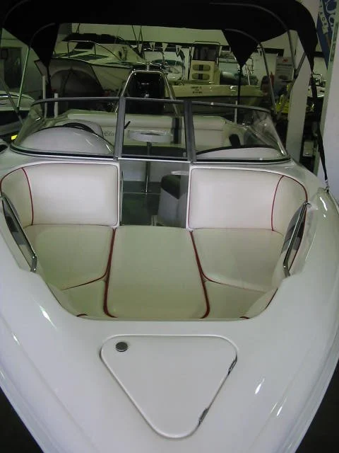 Classic 210 Verado (1).jpg