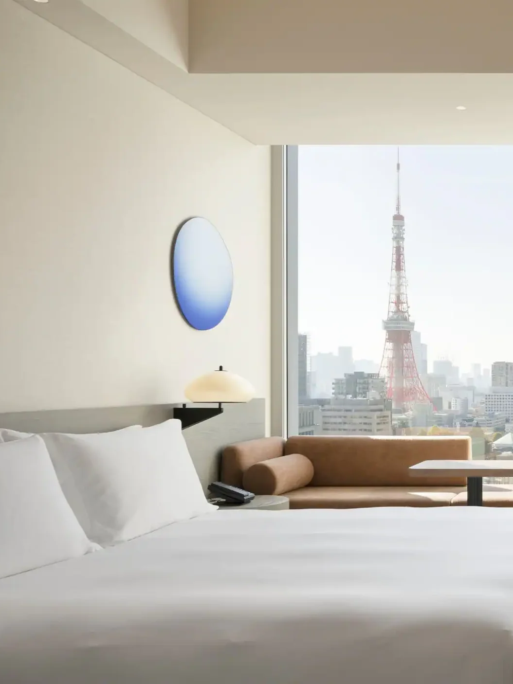 TYOUB-P0214-One-King-Bed-Tower-View.16x9.jpg.png
