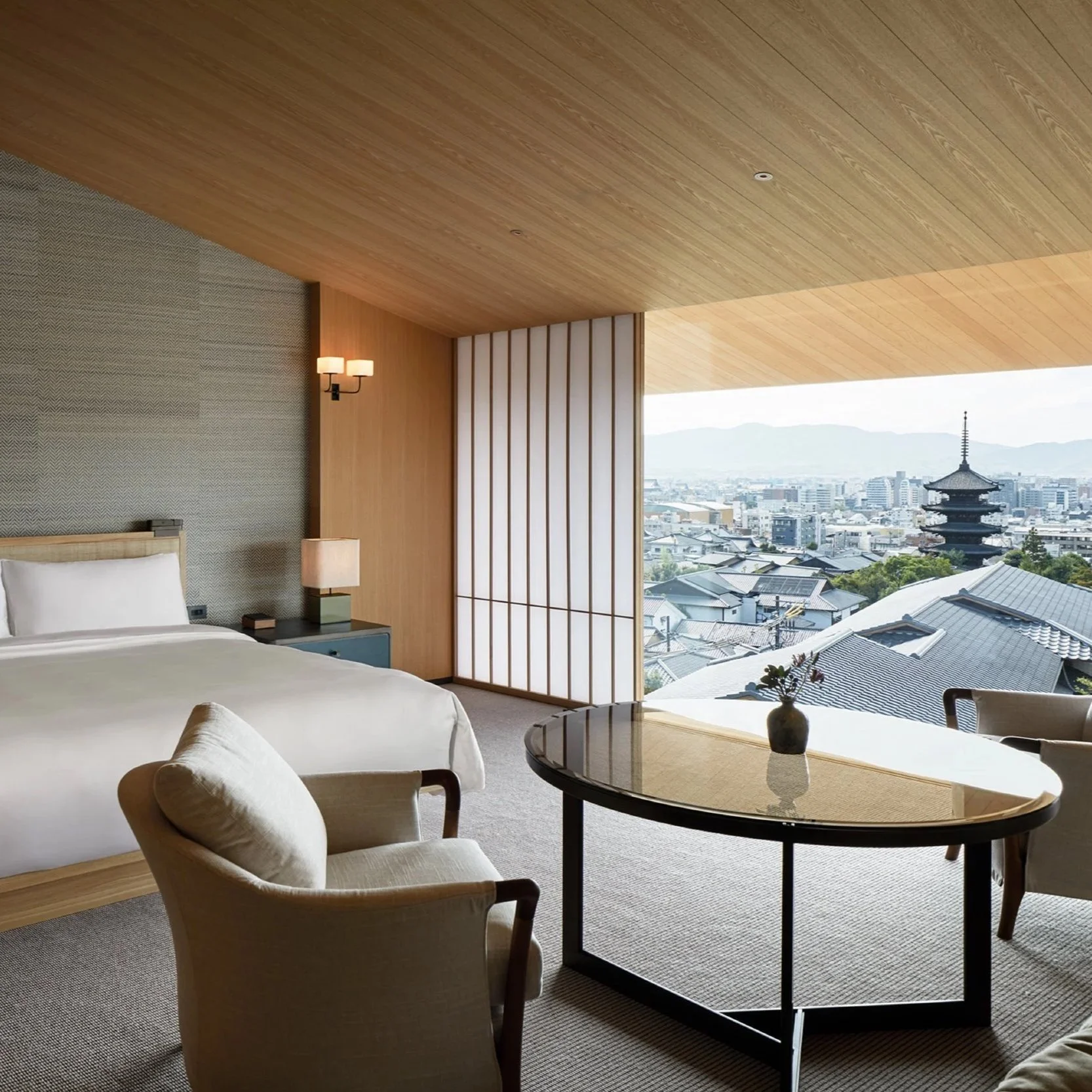 Park-Hyatt-Kyoto-Room-R11-702-1KingBedViewDelux.jpg