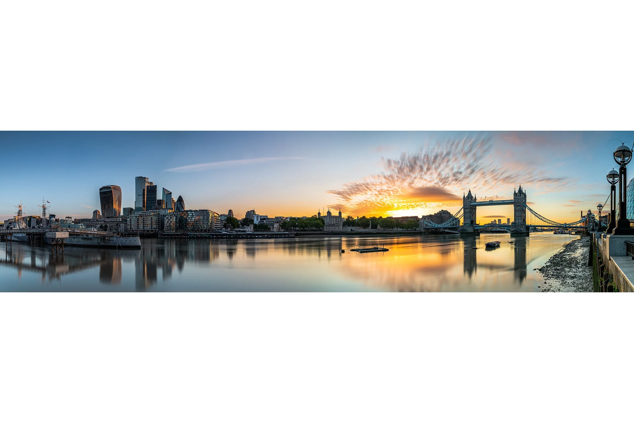 London Awakens-Display.jpg