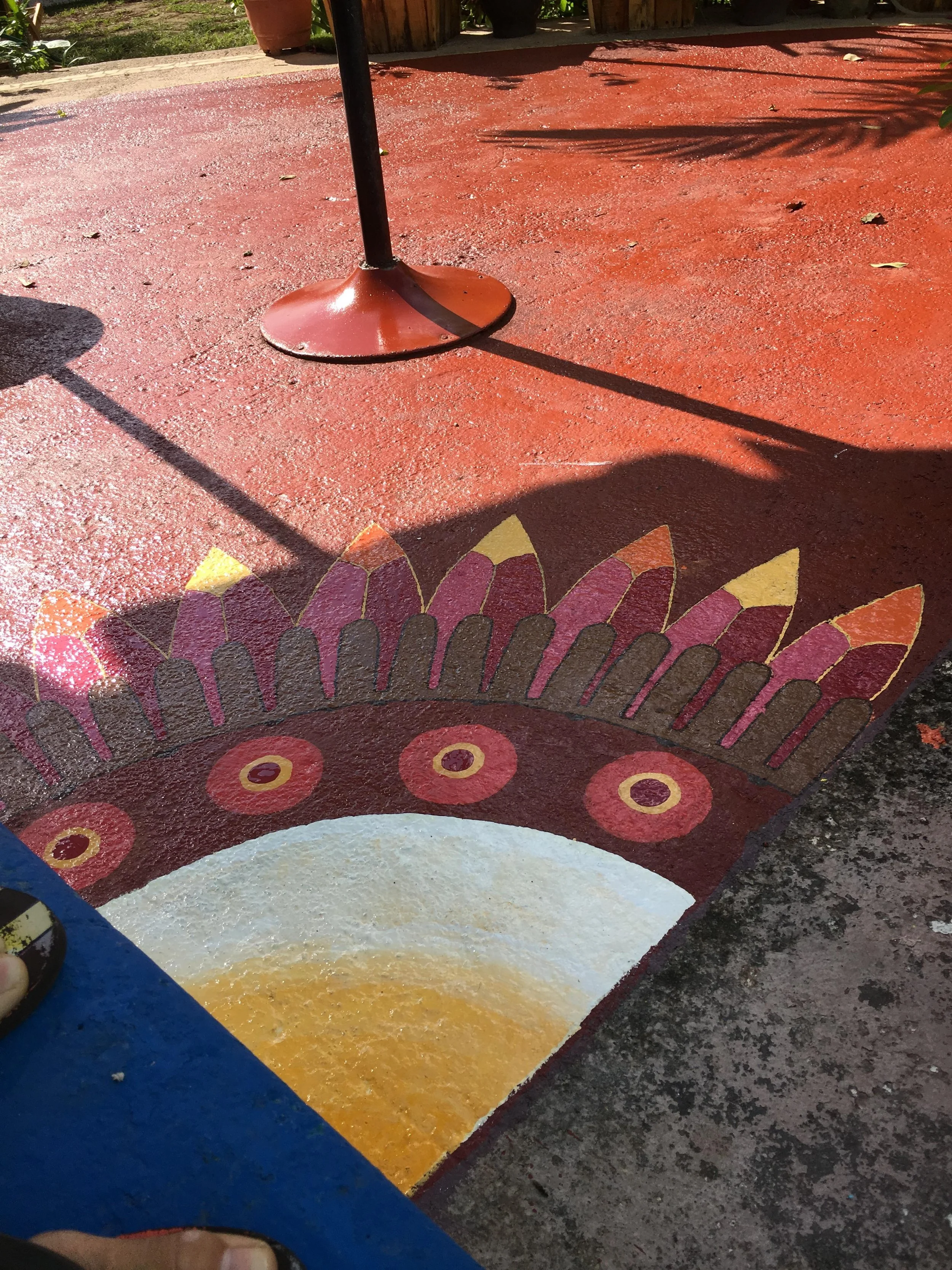 Mandala on the floor in Mexico, Cozumel Island
2019
La Casona
​
Painted with acrylic.
Diameter: 3.5 m