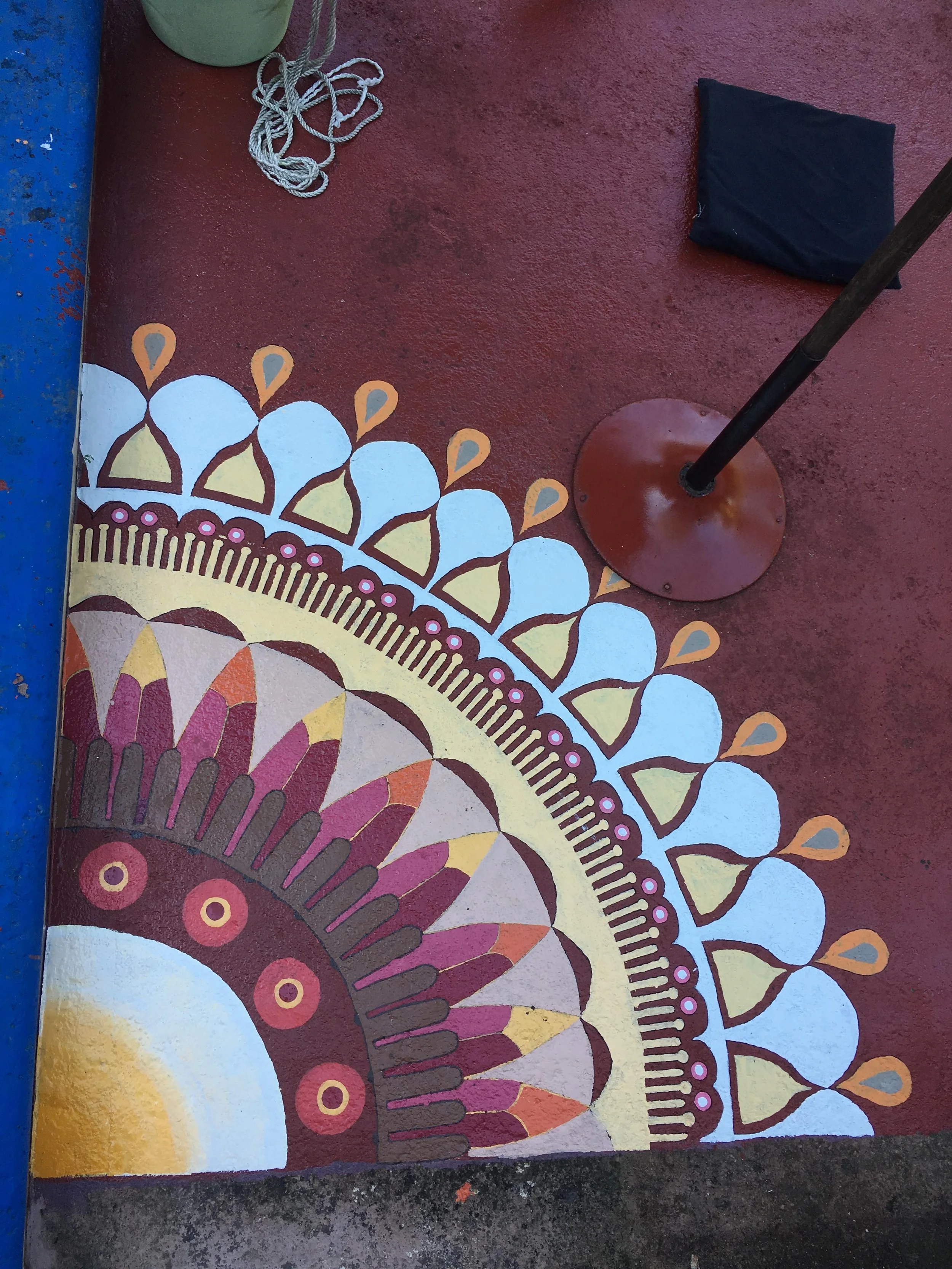 Mandala on the floor in Mexico, Cozumel Island
2019
La Casona
​
Painted with acrylic.
Diameter: 3.5 m
