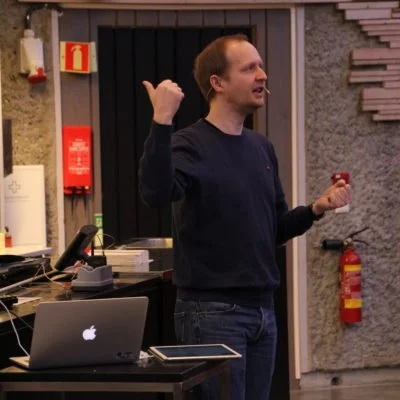 KRISTIAN GJØSTEEN.jpg