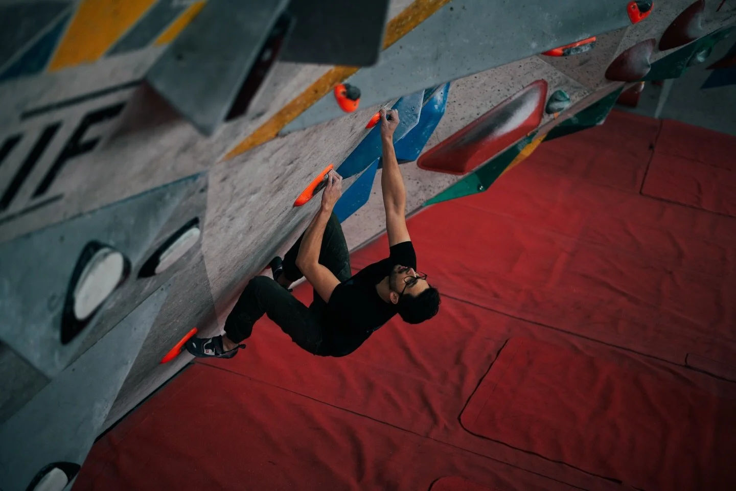 To get everyone excited for CWIF, here&rsquo;s some shots from @climbingworks from when we were filming with @aspectratioarts !! 😍 They made a stunning film, link is in our bio! We&rsquo;ll have some holds up on Saturday at CWIF, and we&rsquo;ll be 