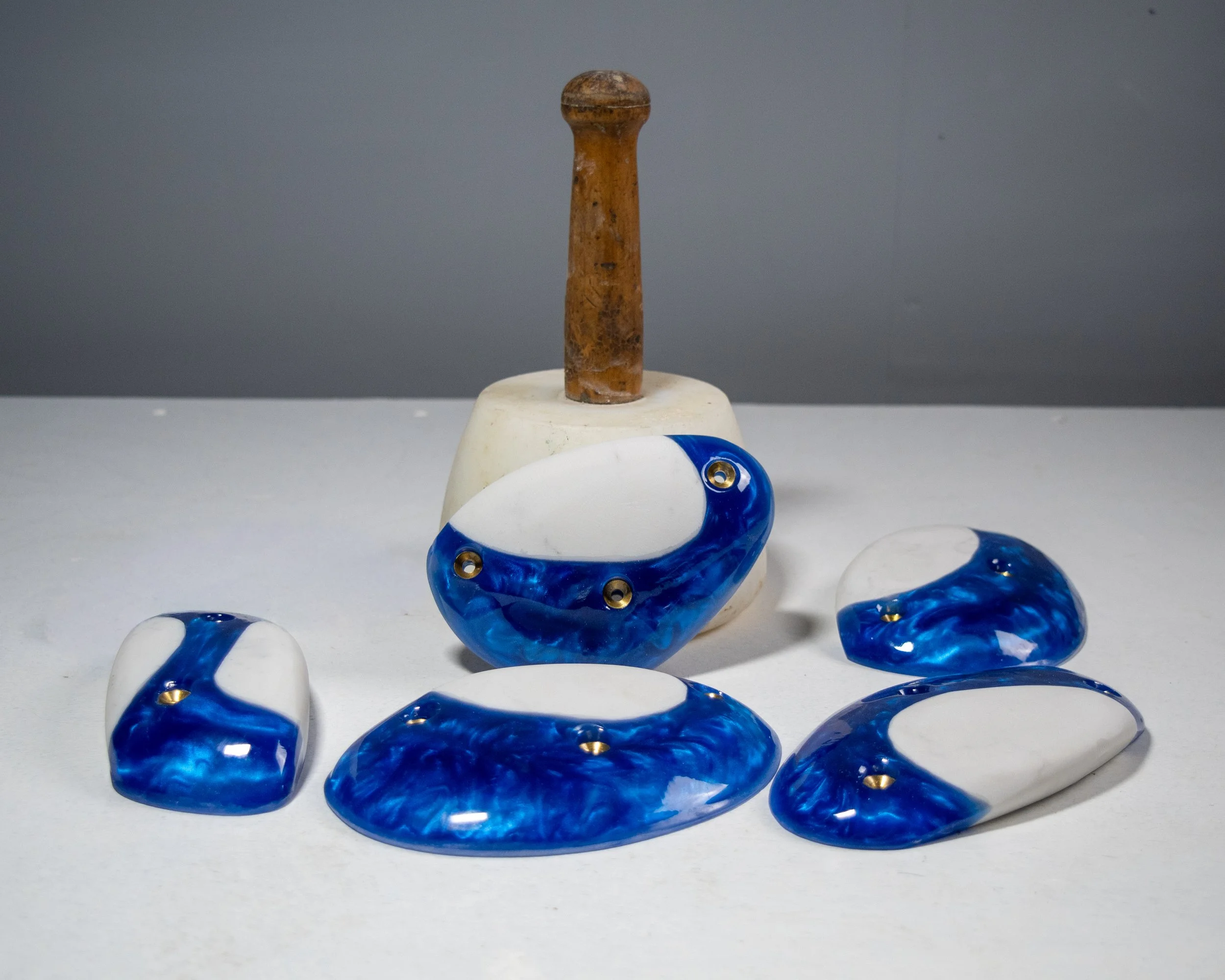 Blue-2.jpg