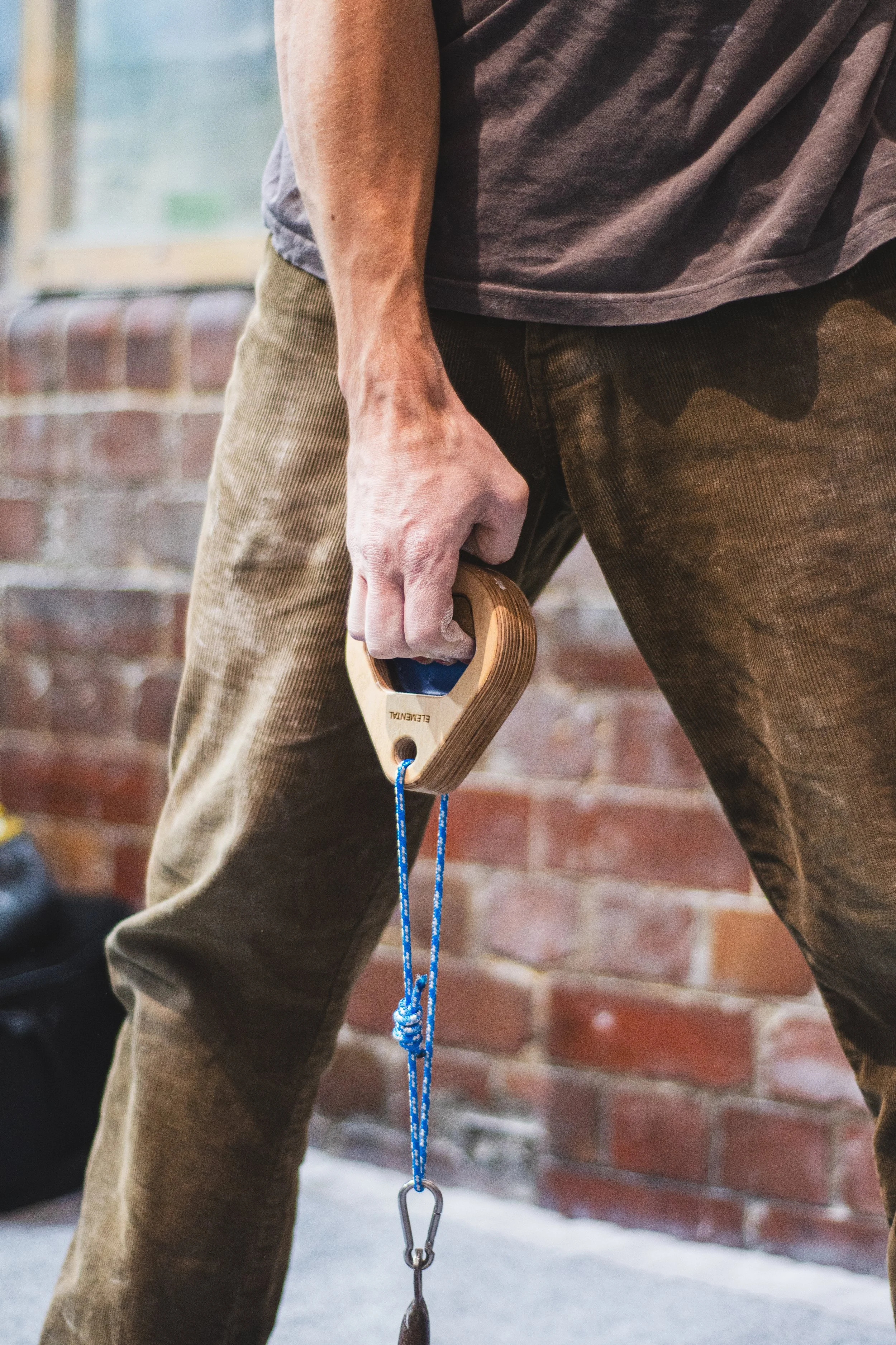 Portable fingerboard