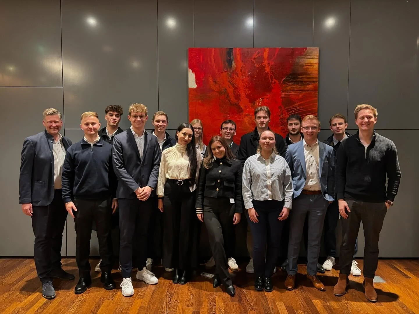 B&ouml;rsenverein DHBW Mannheim meets EY-Parthenon

Vor Kurzem hatten einige unserer Mitglieder des BV die Gelegenheit, das Headquarter von EY-P in Frankfurt zu besuchen. Neben spannenden Einblicken in die Unternehmenskultur durften wir in kleinen Gr