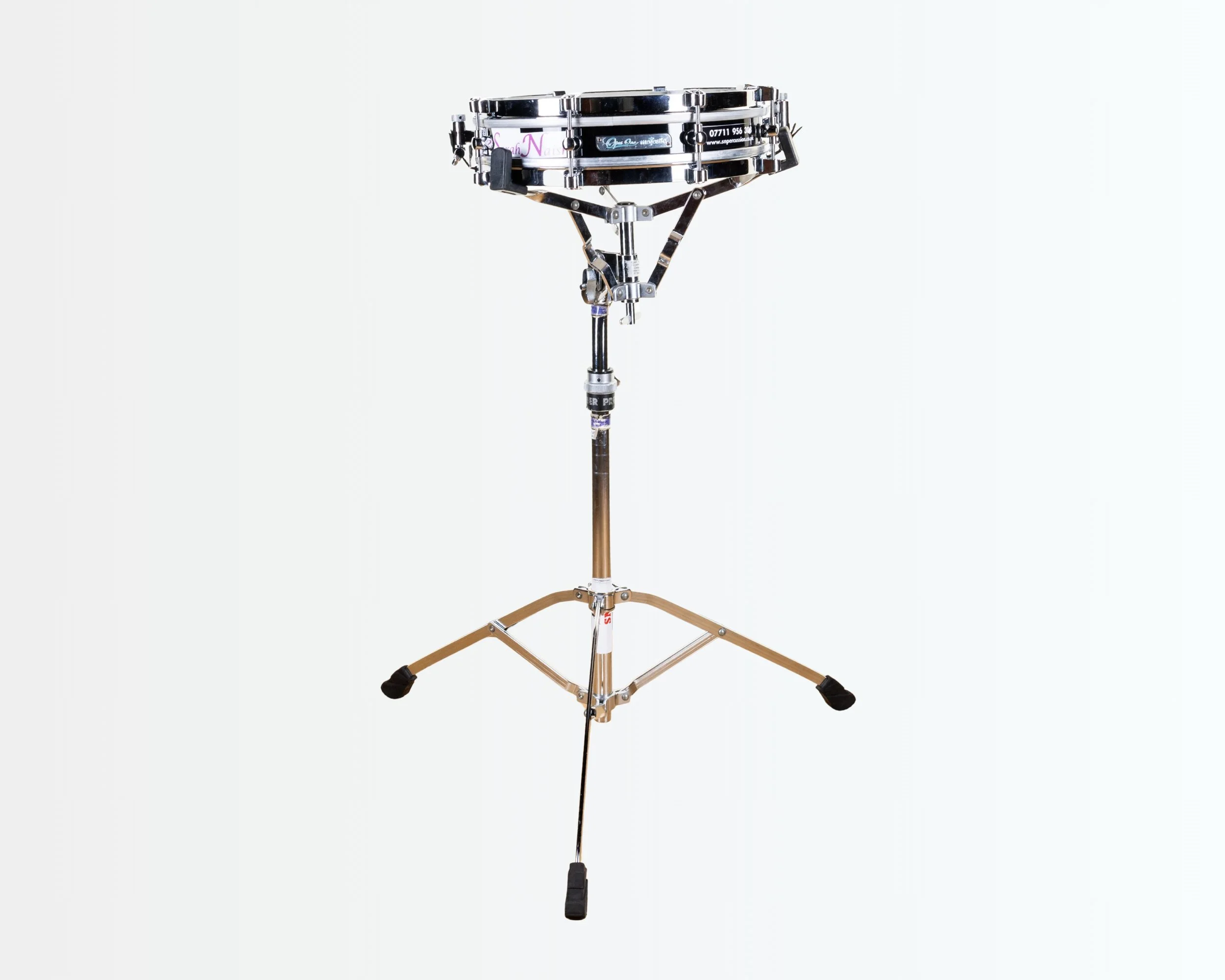 Majestic Opus One, Cherry Shell Piccolo Snare Drum with orchestral stand