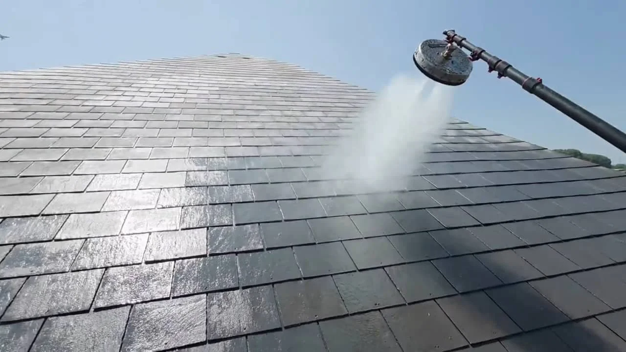 Commercial Roof Cleaning Berkshire