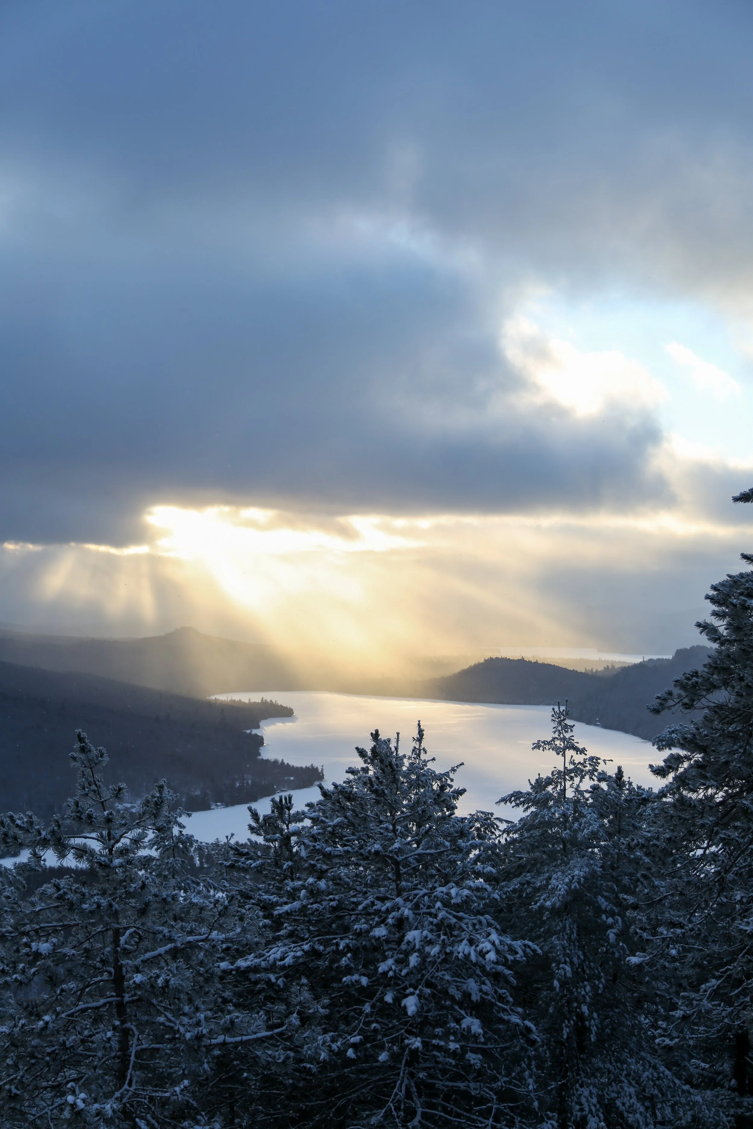 SILVER LAKE HIKE V 4J0B8178.jpg