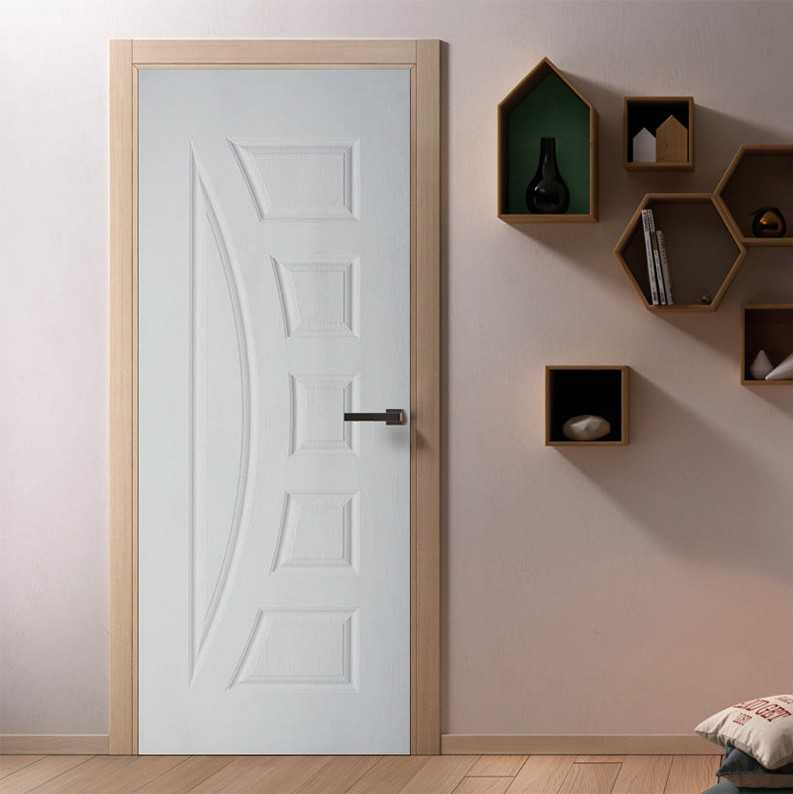 FRONTIER Moulded Door