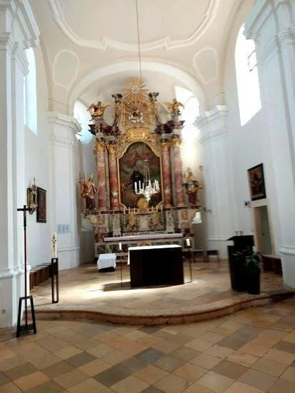 img27.jpg