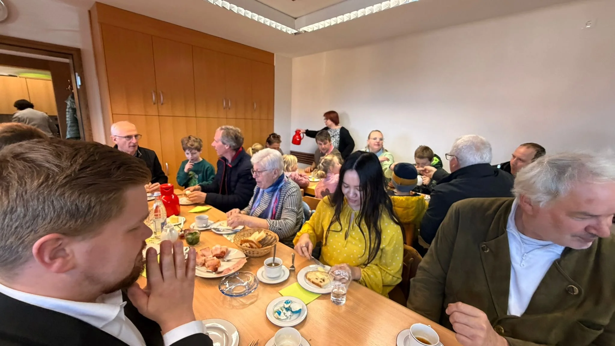 Osterfrühstück im Pfarrheim