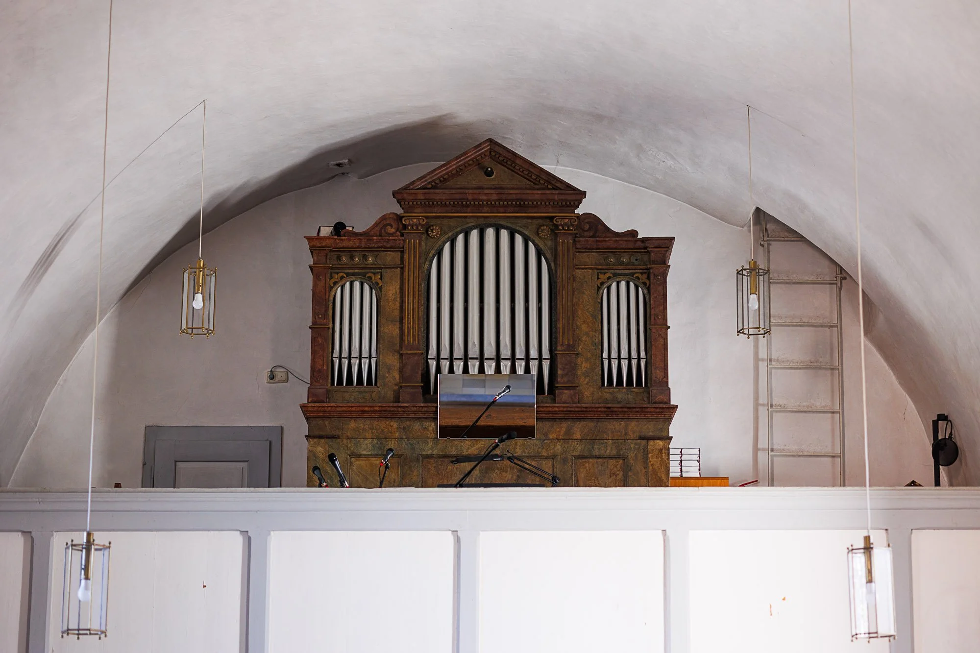 LR6_2849.jpg
