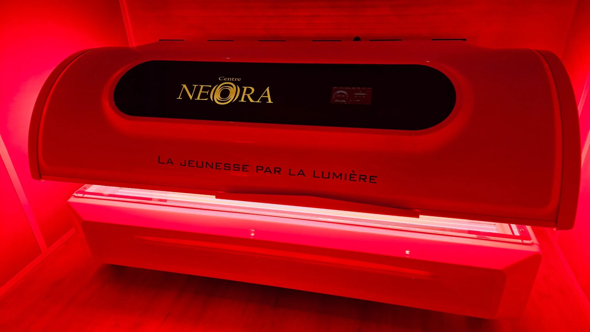 Cabine photobiomodulation corps complet au centre NEORA à CABRIES