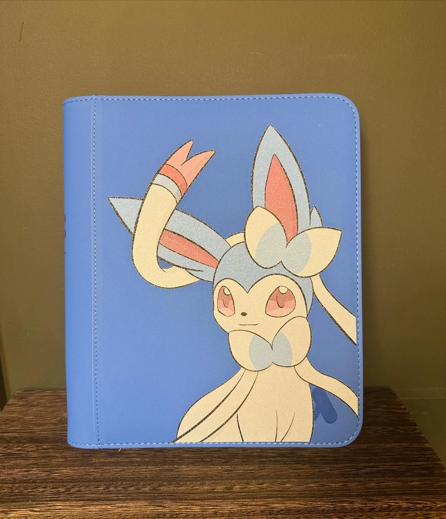 Sylveon 🎀

#elitebinderstatus #custombinder #pokemontcg