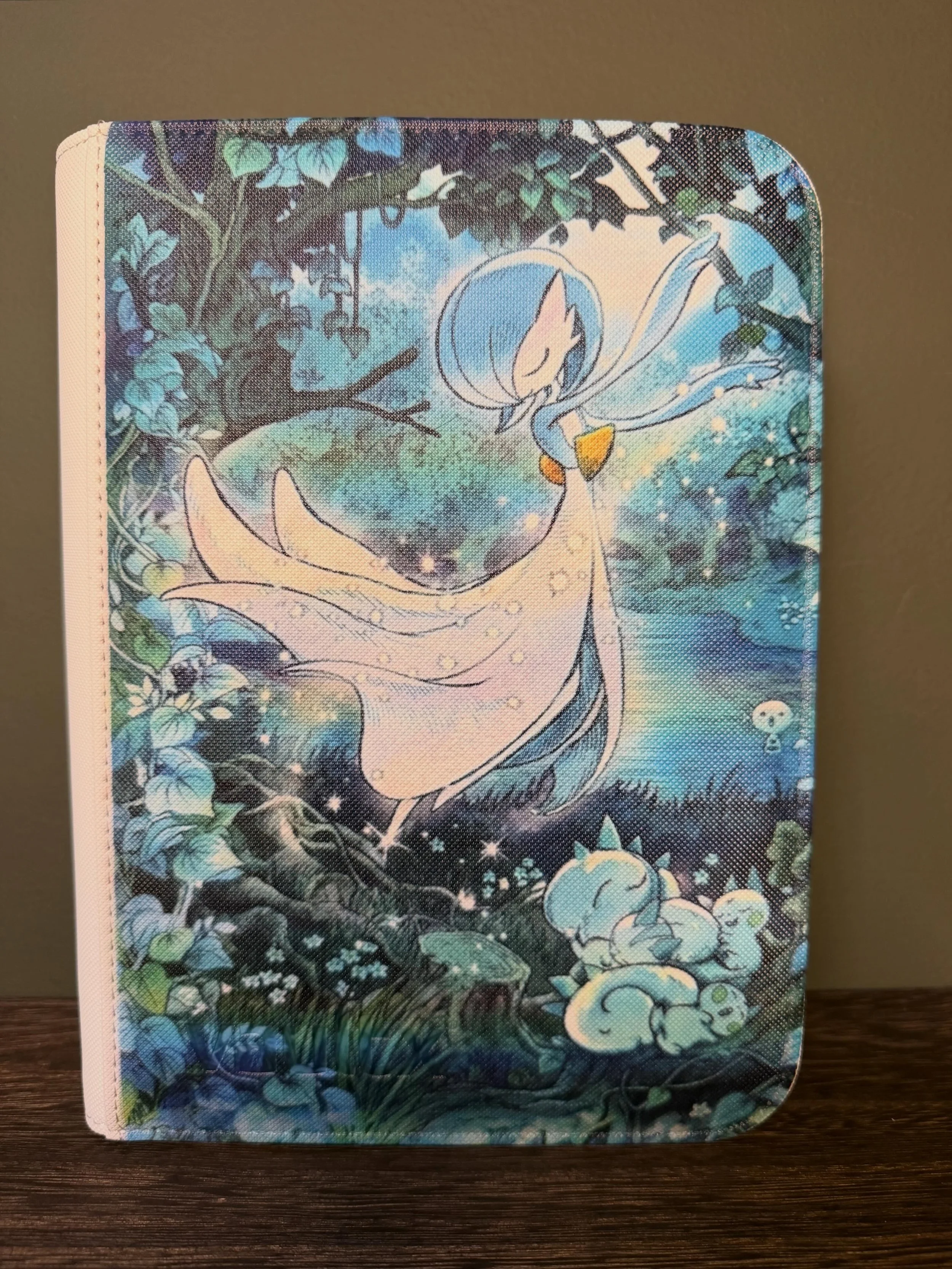 for the girlies&hellip;. 

Aka, us @gabbusmith &hellip; p.s. I highly recommend not DMing with Gab because by the end of the conversation you&rsquo;ll end up starting to masterset gardevoir. Don&rsquo;t say I didn&rsquo;t warn you 

#EliteBinderStatu