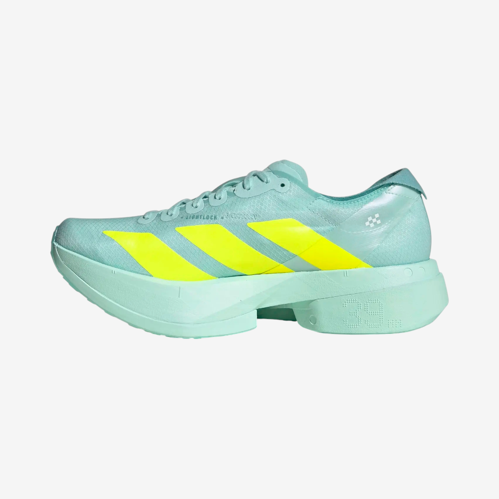adidas_jr1243_5_footwear_photography_side_medial_center_view_white-nw091625.png