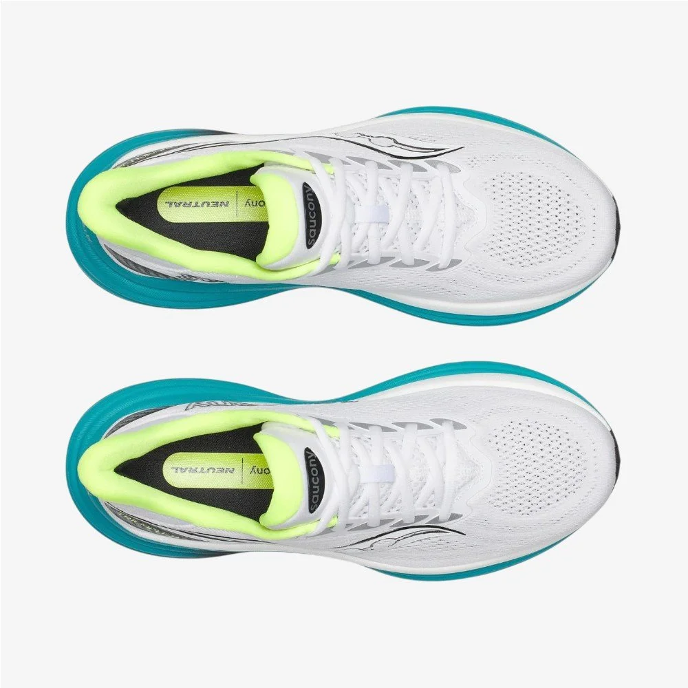 SAUCONY-TRIUMPH-24-3.jpg
