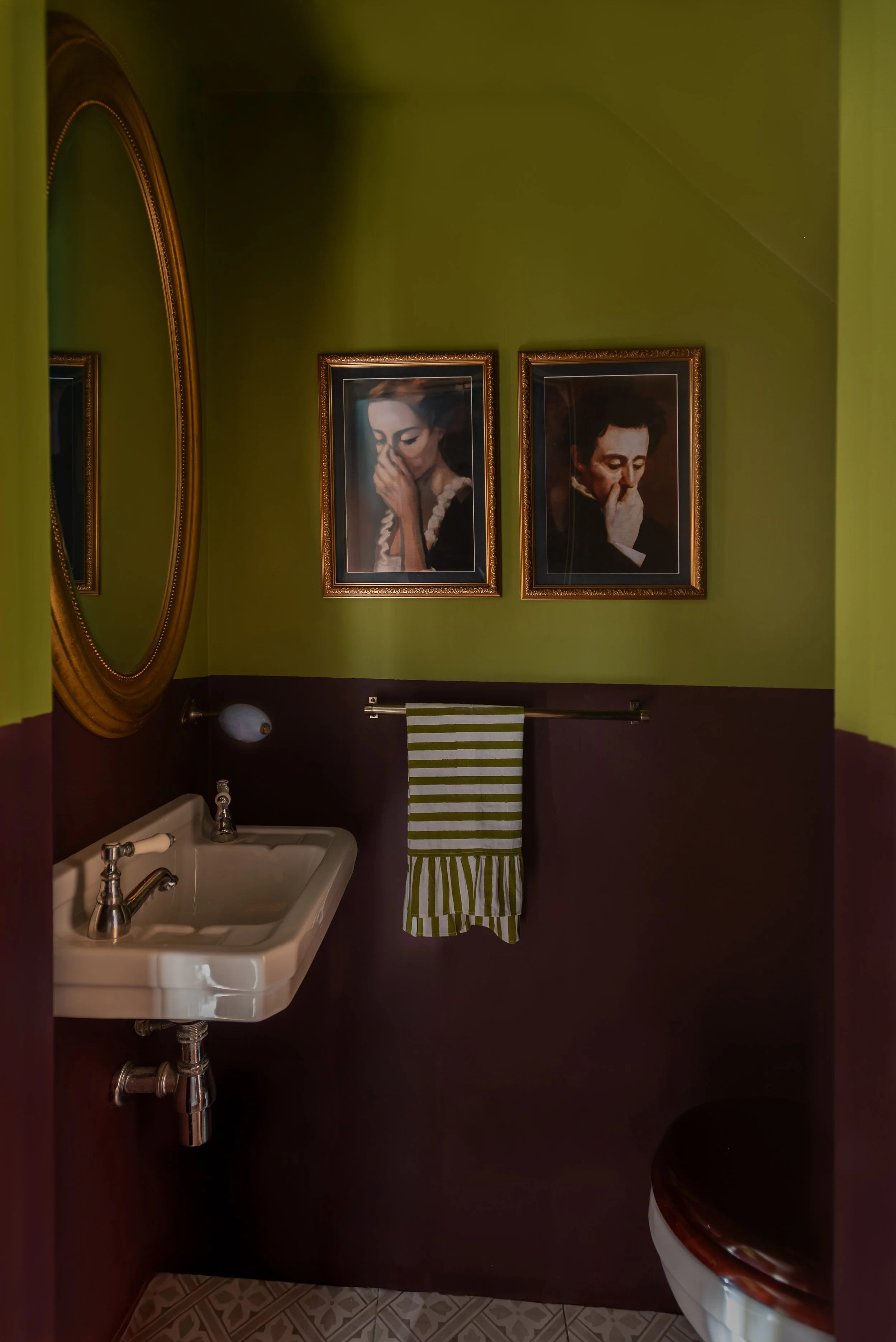 Pistachio after dark