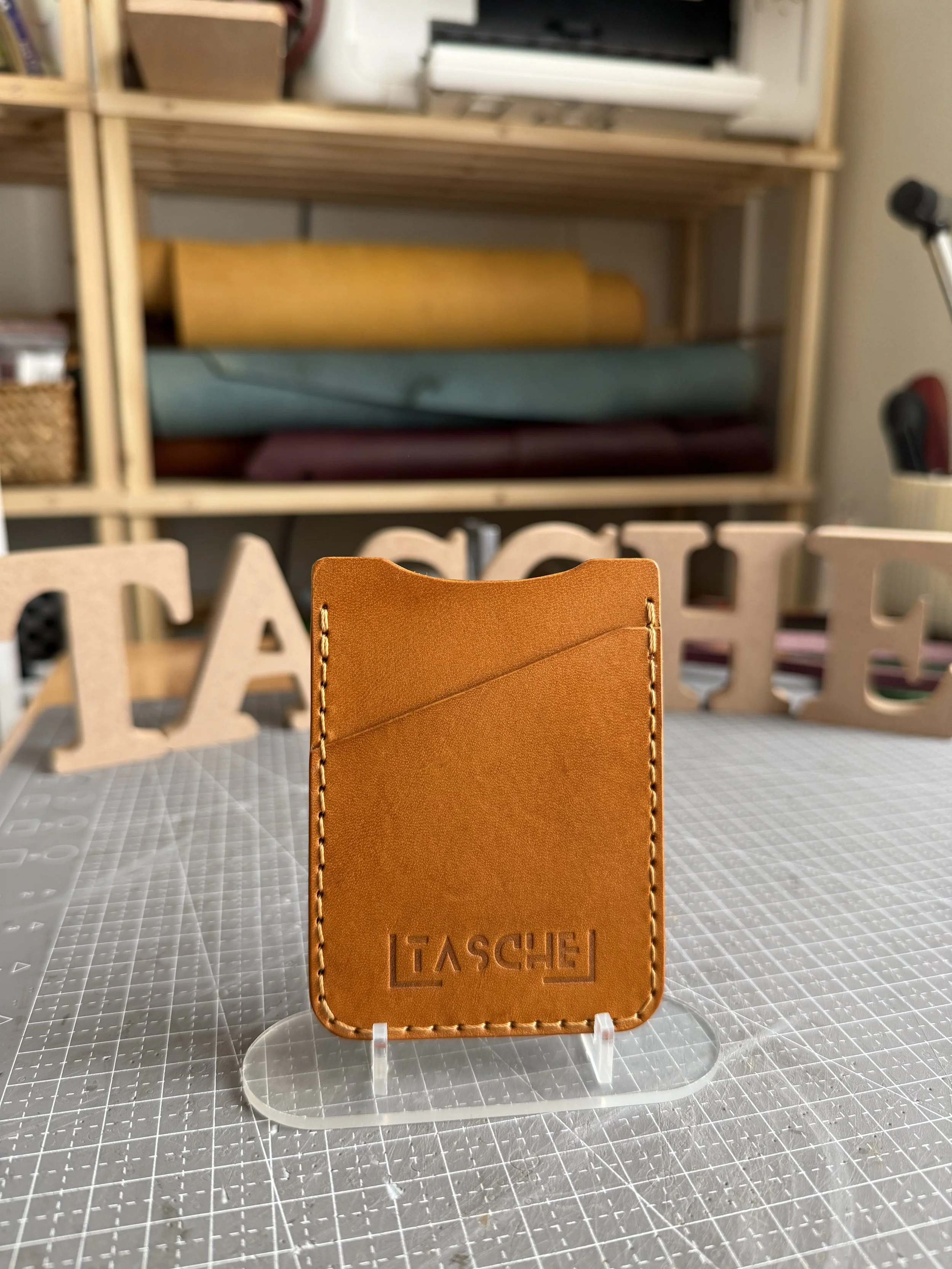 Minimalistic Vertical Card Wallet V1 (Yellow-Brown)