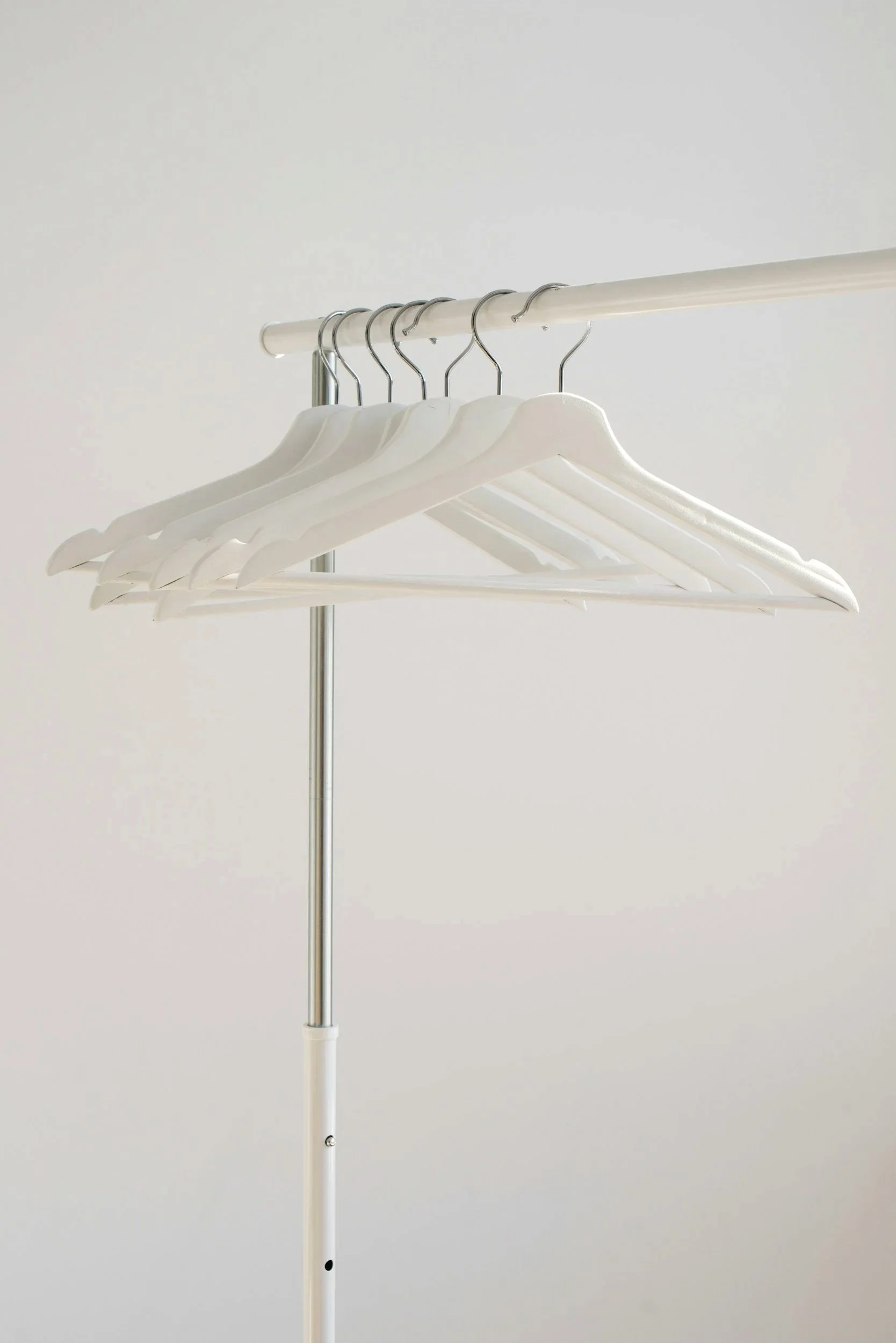 empty hangers
