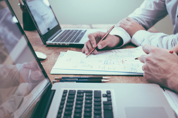 Trend digitales Bauen: Branchen-Standards? Verträge?