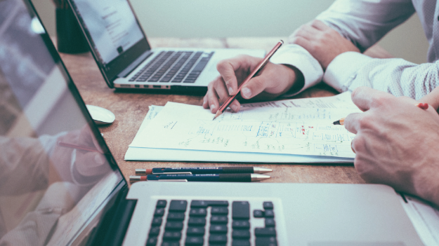 Trend digitales Bauen: Branchen-Standards? Verträge?