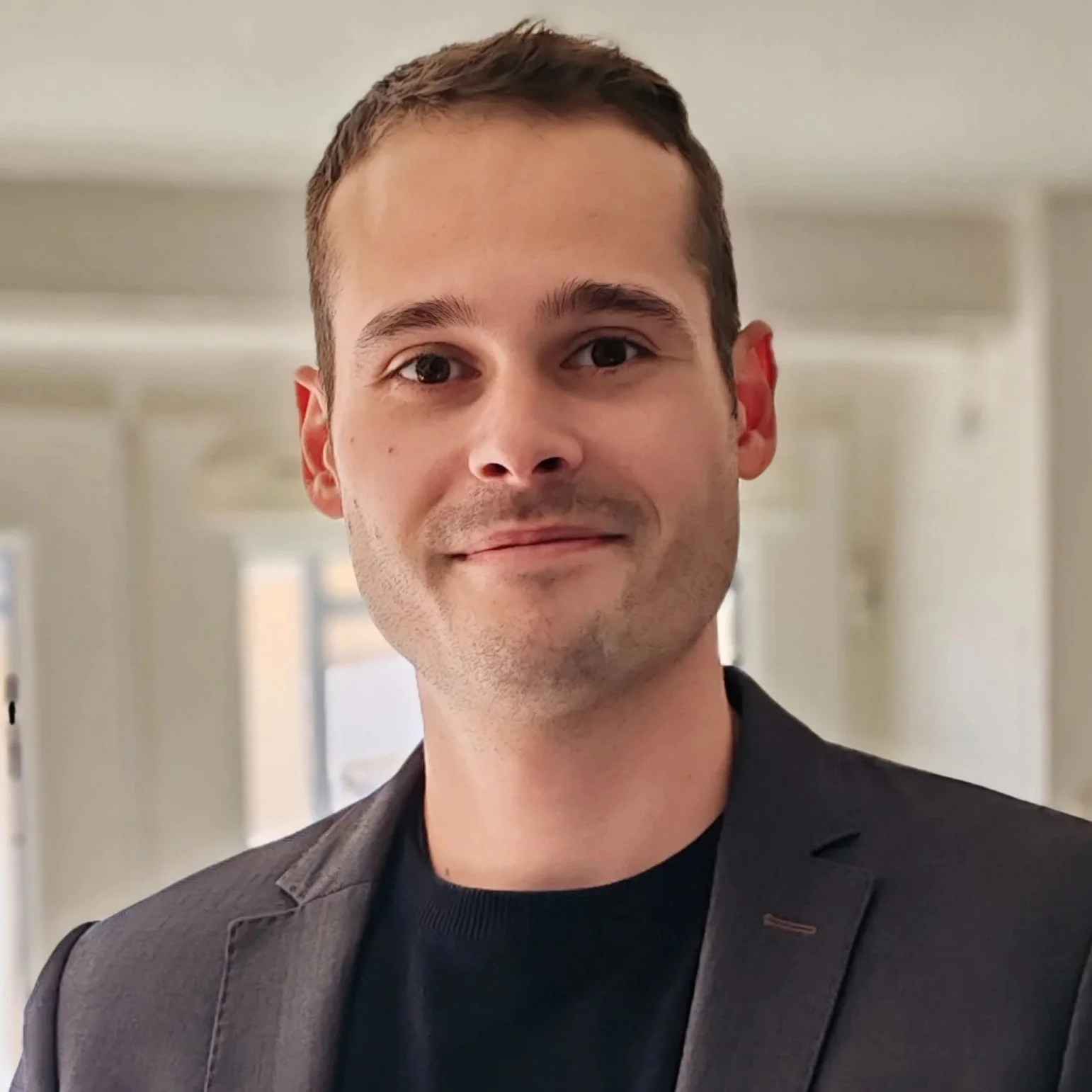 Romaric Briat, directeur commercial chez Perspective, services de visite virtuelle 3D immobilier.