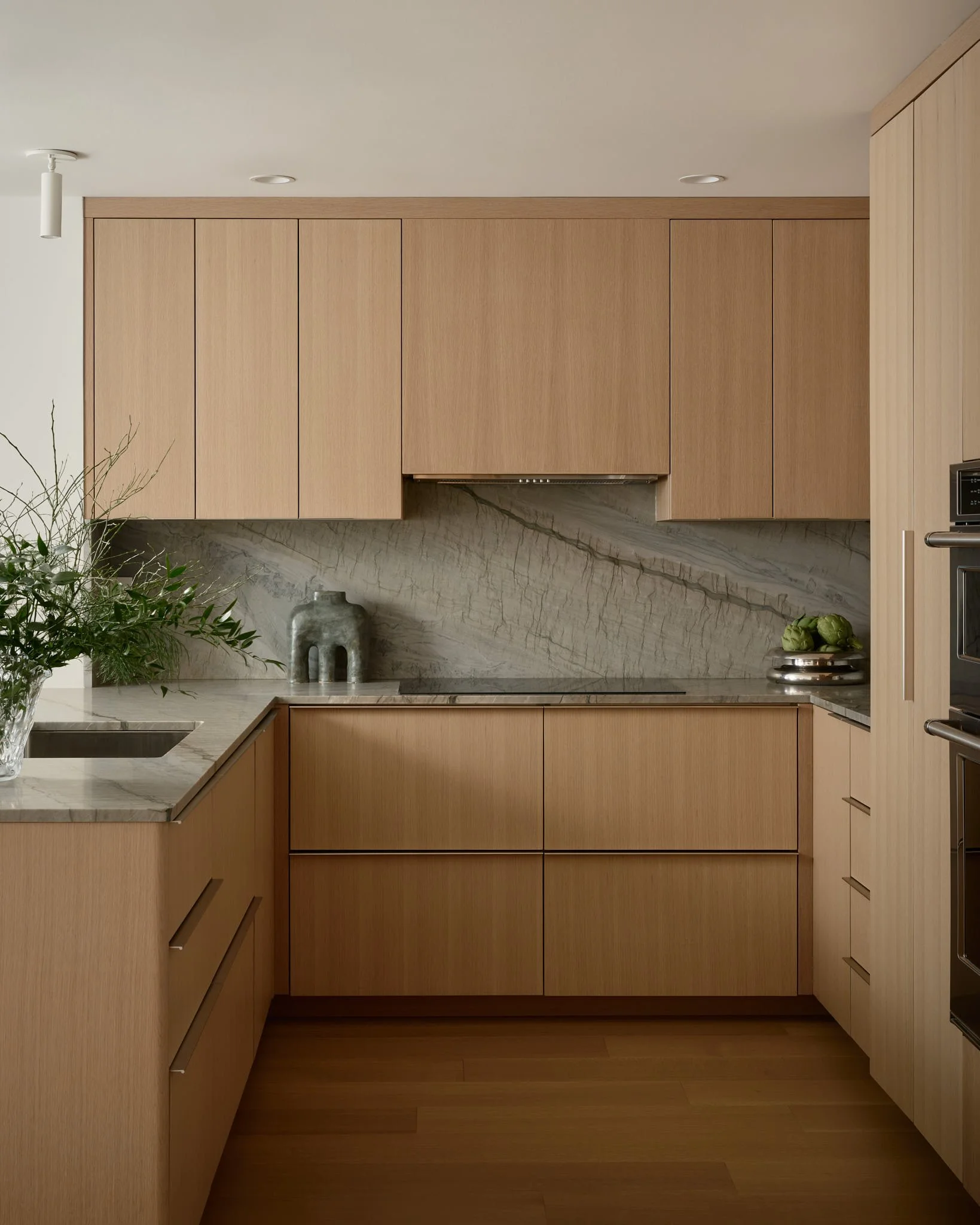 027-Atelier Midi Lakeshore.jpg