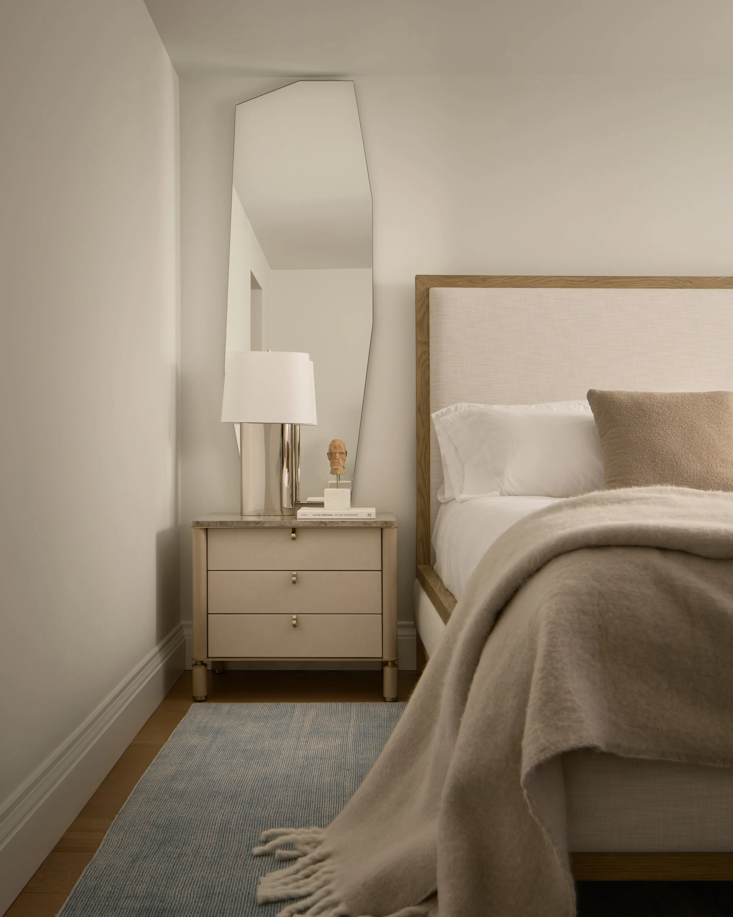 108-Atelier Midi Lakeshore.jpg