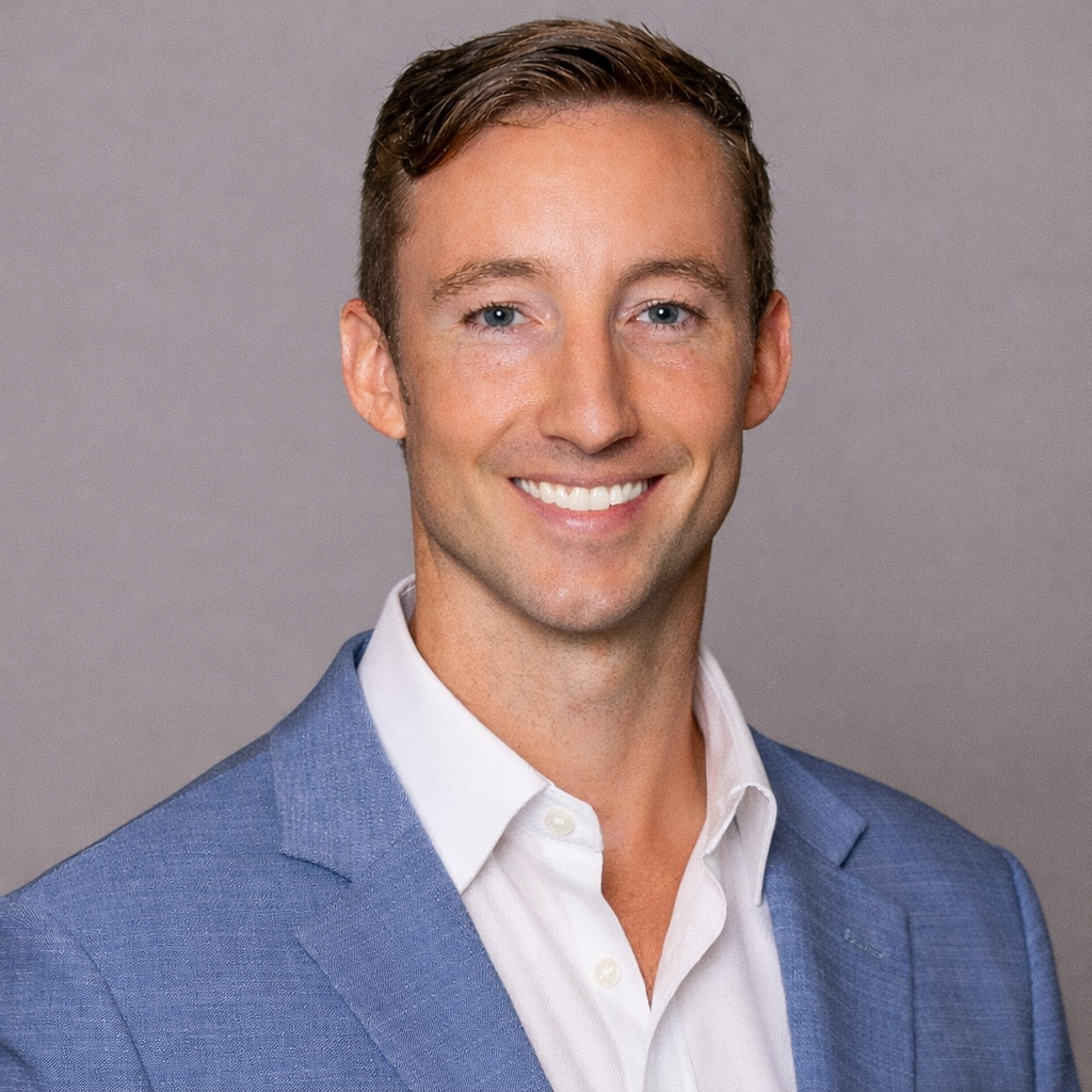 Dylan DeFlorio, founder of RenewFlo, helping condo boards and property managers streamline insurance renewals and reduce costs through expert coordination.