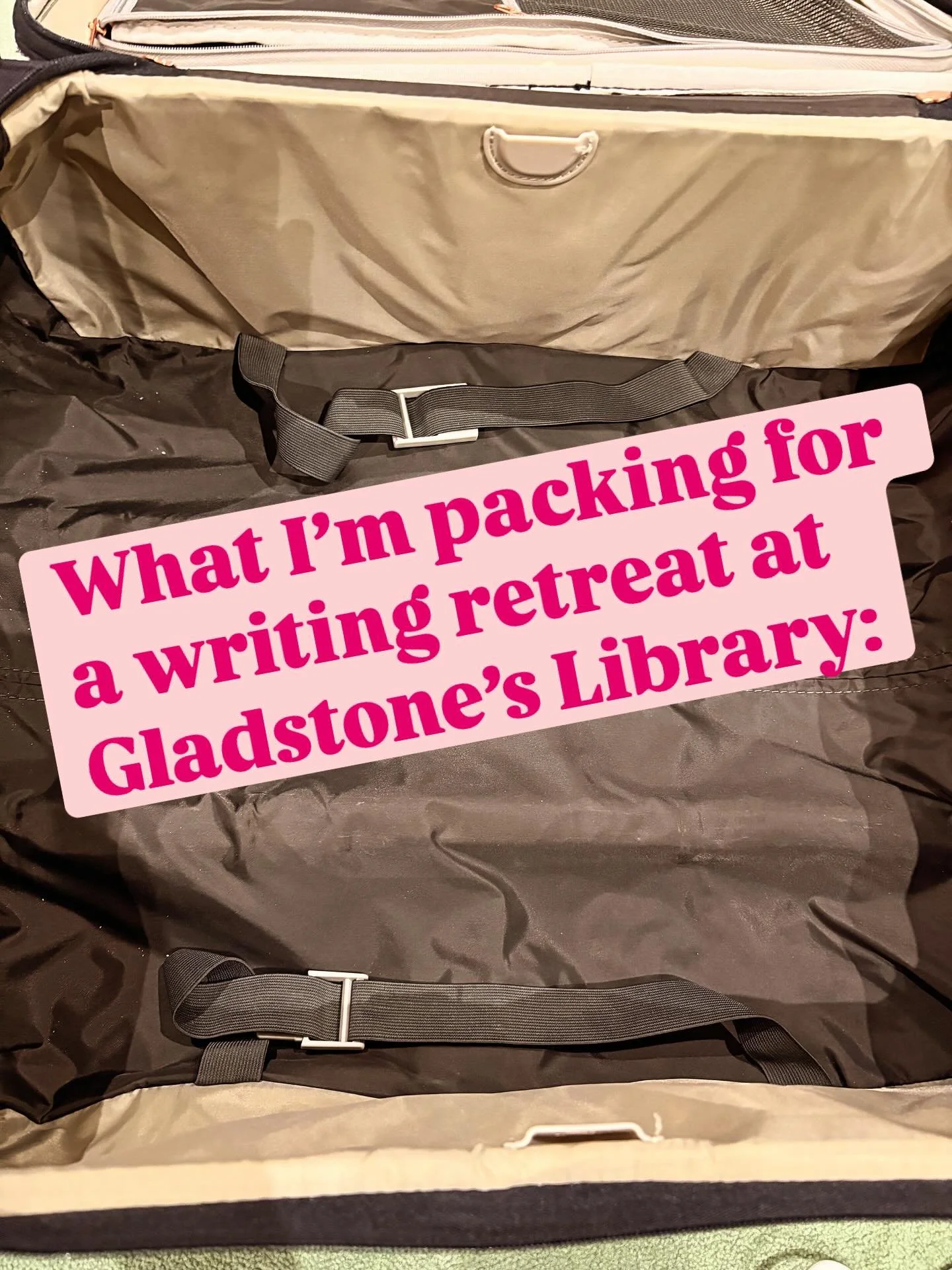 I&rsquo;ve packed 3 books to read over a three day retreat, the purpose of which is to spend all my time writing &hellip;. 🤔🤔🤔🤦🏻&zwj;♀️😂

#amwri̇ti̇ng #gladstoneslibrary #secretproject