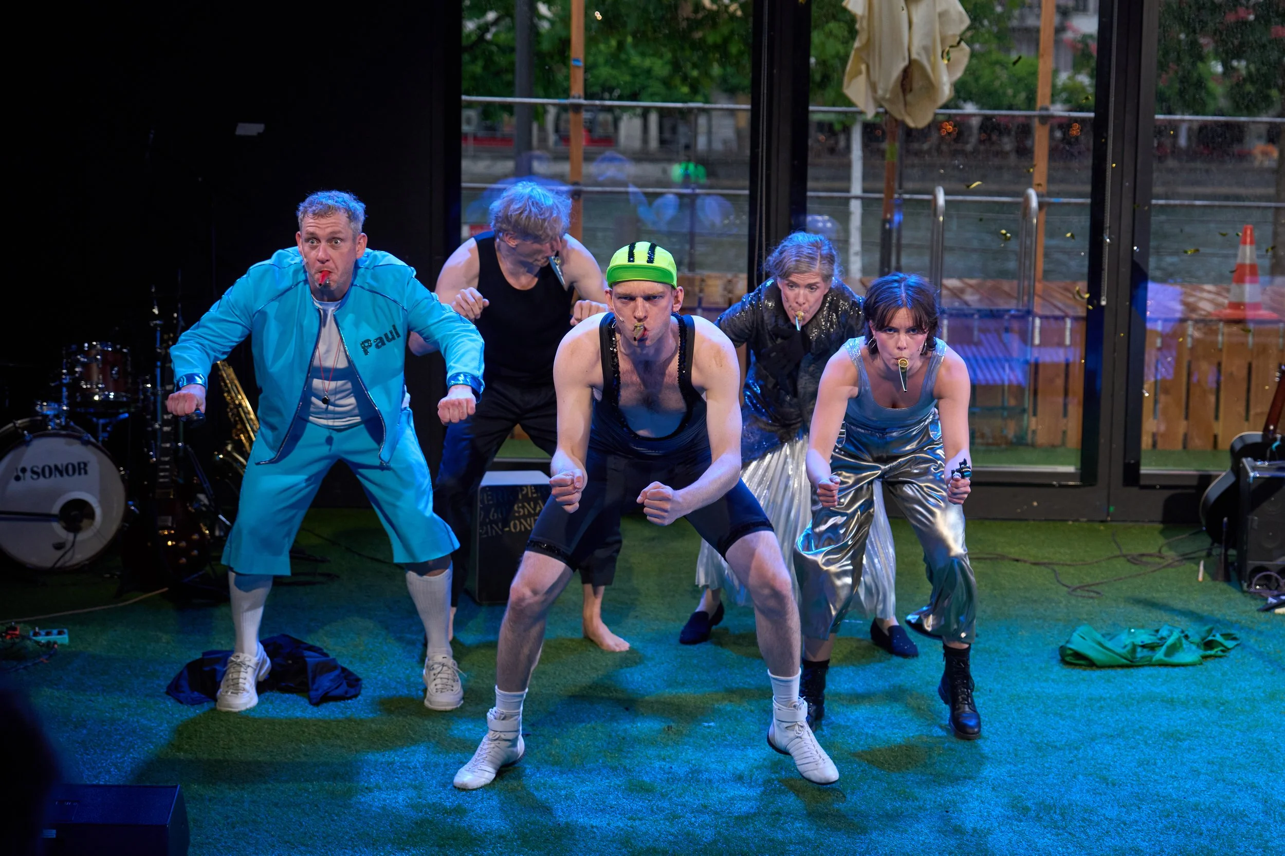 Christian Baumbach, Rüdiger Hauffe, Bastian Inglin, Tini Prüfert, Amelie Hug / Foto: Emanuel Ammon