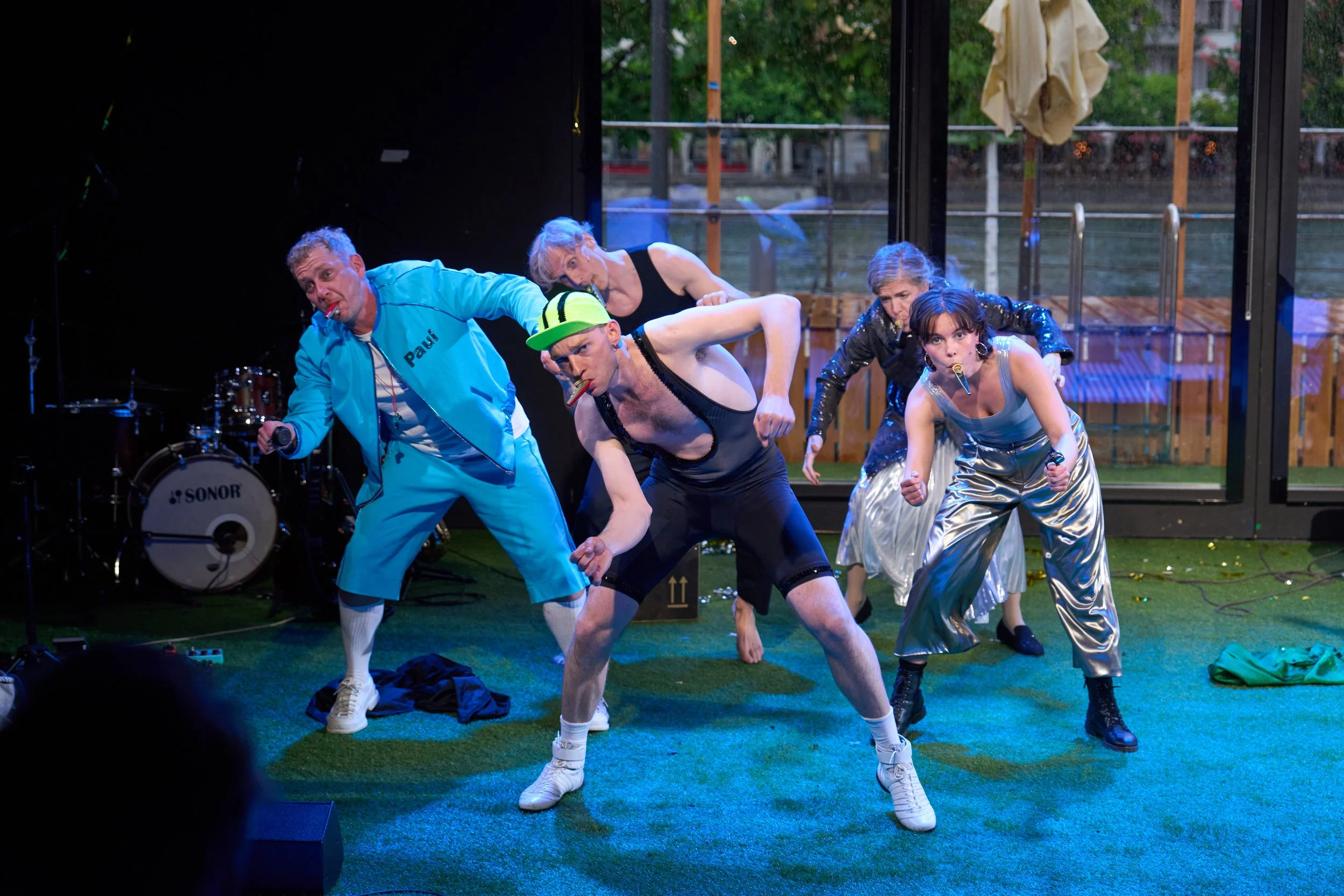 Christian Baumbach, Rüdiger Hauffe, Bastian Inglin, Tini Prüfert, Amelie Hug / Foto: Emanuel Ammon