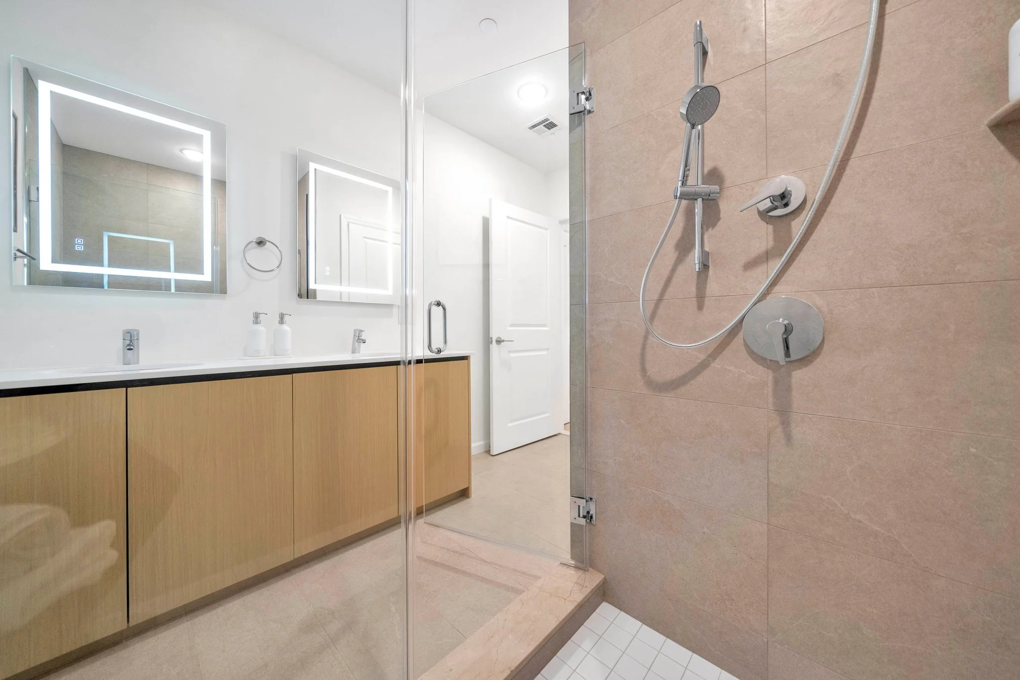 Afeeto-Cannon-House-Morristown-NJ-UD-Master Bathroom-13.jpg