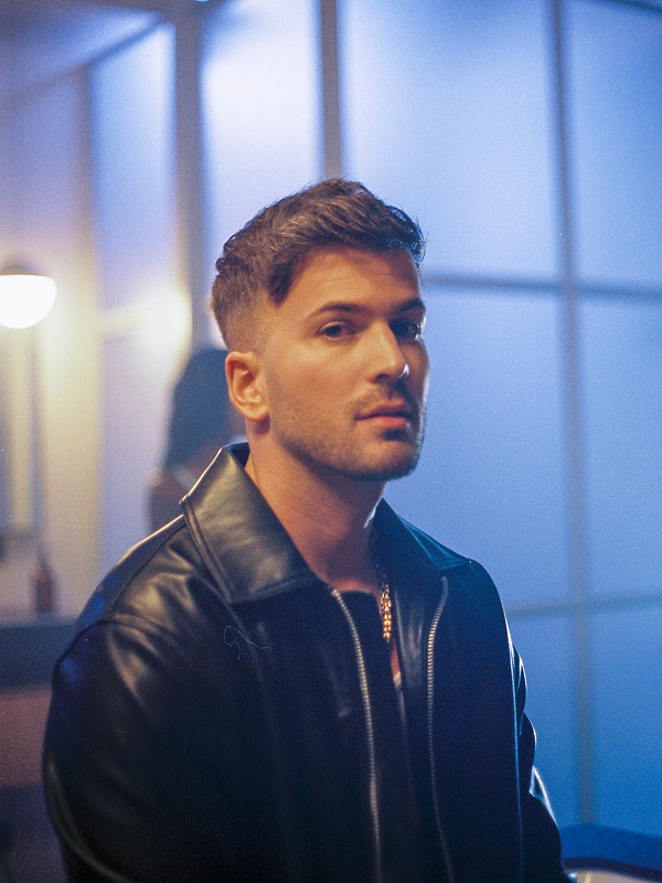 bts_pelicula_davidcarreiraXdilsinho-41 1.png